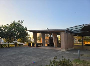 Casa en Venta de 5 habitaciones Bosques Vallarta · Venta de Casa Nueva en Coto Laurel Colonia Bosques Vallarta