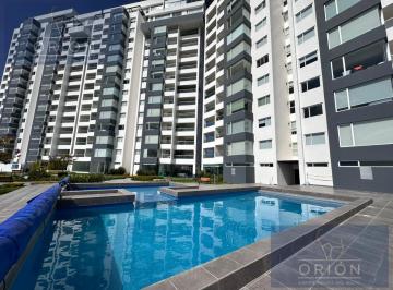 Departamento · 139m² · 3 Recámaras · Departamento Venta con Grandes Vistas El Campanario Queretaro