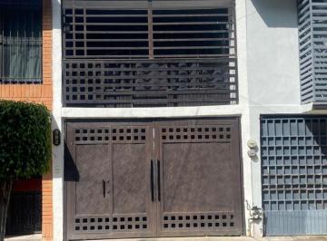 Casa de 3 habitaciones, León · Venta de Casa en Jardines de Jerez 1 Seccion