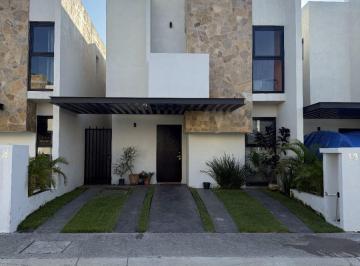 Casa de 3 habitaciones Venta MN 5,300,000 · Casa en Venta Amueblada en Rincon del Cielo