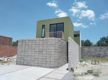 Casa de 3 habitaciones, San Luis Potosí · Casa en Venta en Privada con Amenidades, Cerca de Walmart San Remo, Zona Industrial y Carr. 57