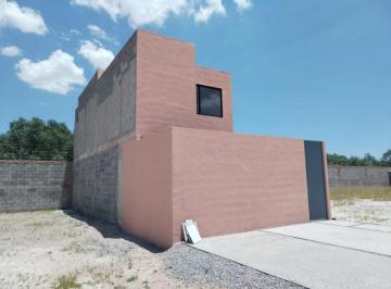 Casa de 3 habitaciones, San Luis Potosí · Casa en Venta en Privada con Amenidades, Cerca de Walmart San Remo, Zona Industrial y Carr. 57