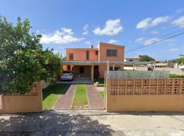 Casa de 3 habitaciones, Kanasín · Casa en Venta en Marida