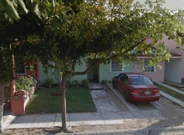 Casa de 2 habitaciones, Manzanillo · Casa en Venta en Manzanillo Colima