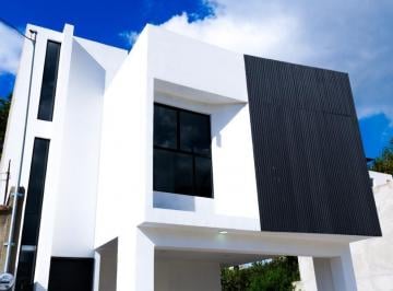 1 · Residencia Casa en Super Ubicación a 5 Minutos de Santa Ana Centro y Tlaxcala Centro Salidas Especia