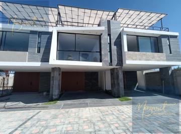 Casa · 185m² · 3 Recámaras · 2 Estacionamientos · Casas en Venta con Tres Recamaras y Terraza en Yauhquemecan, Tlaxcala.