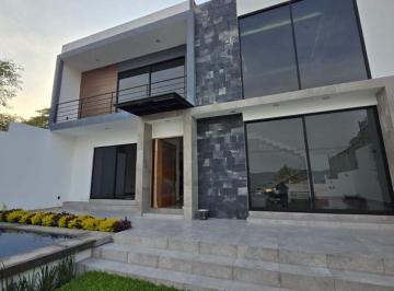 Casa de 4 habitaciones, Emiliano Zapata · Hermosa Casa en Burgos Bugambilias Temixco