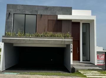 Casa · 205m² · 3 Recámaras · 2 Estacionamientos · Casa en Punta Tiburón