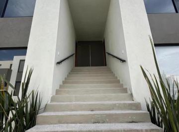 Departamento · 98m² · 2 Recámaras · 2 Estacionamientos · Departamento - Zákia