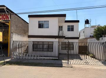 Casa · 175m² · 5 Recámaras · 1 Estacionamiento · Casa en Venta en Valle Sur Ideal Para Inversionista - (4)