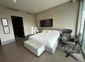 Departamento · 402m² · 3 Recámaras · 4 Estacionamientos · Venta de Departamento Equipado Saqqara