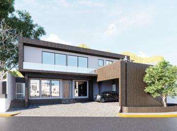 Casa · 680m² · 4 Recámaras · Casa en Venta en Club de Golf La Herradura, Monterrey Nl