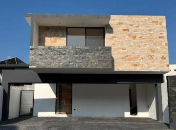 Casa · 315m² · 4 Recámaras · Casa en Venta en Amorada Residencial, Santiago Nl