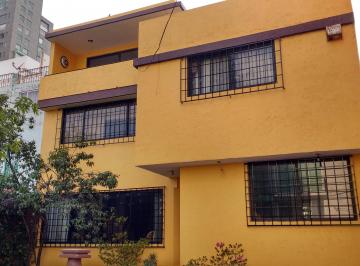 Casa uso de suelo de 4 habitaciones, Cuajimalpa de Morelos · Casa en Lomas del Chamizal