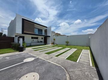Casa de 3 habitaciones, Metepec · Casa en Venta Residencial Alboreto Metepec a 40 Min Cdmx Santa Fe