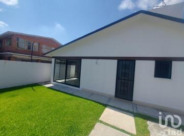 Casa · 96m² · 2 Recámaras · 4 Estacionamientos · Para Inversionistas Casa Para Remodelar Fracc Brisas 1 Nivel