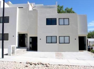 Casa · 70m² · 3 Recámaras · Casa Sola en Venta en Rancho o Rancheria Los Olvera, Corregidora, Querétaro