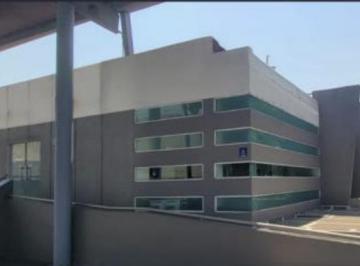Bodega comercial · 2028m² · 50 Estacionamientos · Bodega en Renta en Tlalnepantla