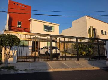 Casa de 3 habitaciones, Querétaro · Casa Layla en Venta en Juriquilla