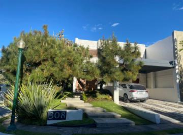 Casa de 3 habitaciones, Tlajomulco de Zúñiga · Linda Casa en El Cielo Country Club