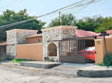 Casa · 183m² · 4 Recámaras · 5 Estacionamientos · Casa en Venta Centro de Juárez, Juárez Nl