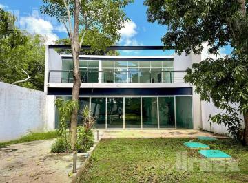 Local comercial · 1 Recámara · En Venta Hermosa Propiedad con Alberca en Ex Hacienda Kala, Campeche.