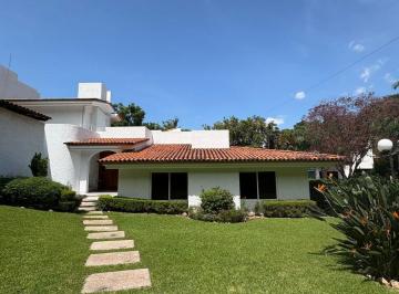 Casa de 3 habitaciones, Zapopan · Casa en Venta en Residencial Cañadas