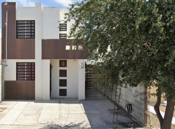 Casa de 2 habitaciones, Apodaca · Excelente Casa en José Gonzáles Camarena No. 318, Los Soles, Ex Hacienda Santa Rosa, Nuevo Leon