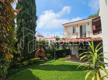 Casa de 4 habitaciones, Tlajomulco de Zúñiga · Casa en Venta - Fraccionamiento El Palomar 2da Sección, Tlajomulco de Zúñiga