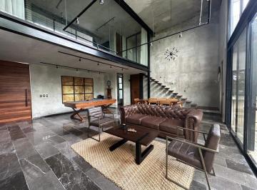 Casa · 197m² · 1 Recámara · 2 Estacionamientos · Hermosa Casa en Venta Tipo Loft en Komchen (Fvc - 2716)