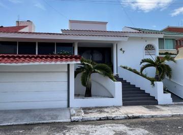 Casa de 3 habitaciones, Boca del Río · Casa en Venta Fracc. Costa de Oro, Boca del Rio.