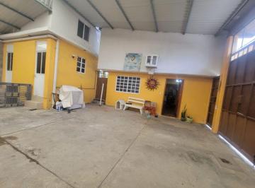 Casa de 4 habitaciones, Cuautitlán Izcalli · Propiedad en Venta con Casa, Bodega y Comercio.