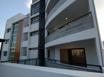 Departamento · 191m² · 3 Recámaras · Boca del Río, Departamento en Venta Amplios Espacios, Terraza y Cto. de Servicio.