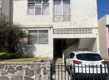 Casa de 4 habitaciones, Guadalajara · Casa en Venta Colonia Santa Monica Dos Casas en Una