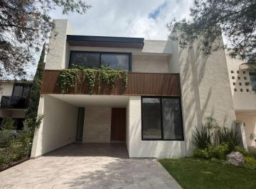 Casa de 4 habitaciones, León · Casa con 4 Habitaciones en Venta en La Campiña del Bosque
