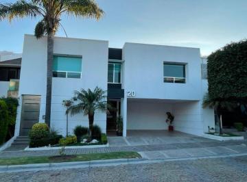 Casa de 3 habitaciones, San Andrés Cholula · Casa en Venta en Clúster 999 en Lomas de Angelopolis 1 Atlixcayotl