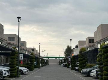 Casa · 315m² · 3 Recámaras · Casa en Fraccionamiento en Venta en Bella Vista