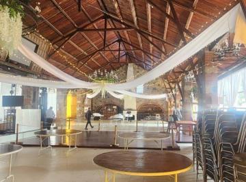 Edificio · 4890m² · 36 Recámaras · 40 Estacionamientos · Venta Complejo Campestre, Salon y Hotel Popopark, Atlautla Edo de Méx