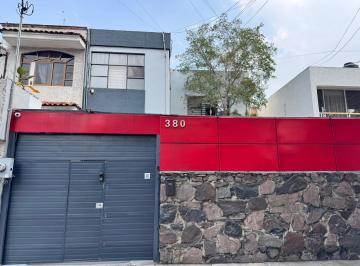 Fachada · Oficinas Privadas con Baño