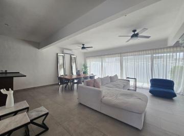 Casa en condominio de 3 habitaciones, Benito Juárez · Casa Ameublada en Renta 3 Recamaras 3.5 Baños Alberca Residencial Rio By Cumbres Huayacan Cancun
