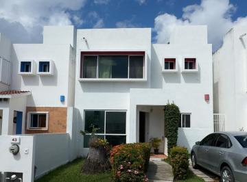 Casa · 130m² · 2 Recámaras · Casa en Supermanzana 38