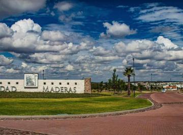 Terreno / Lote · 176m² · Terreno en Venta en Cd Maderas Montaña