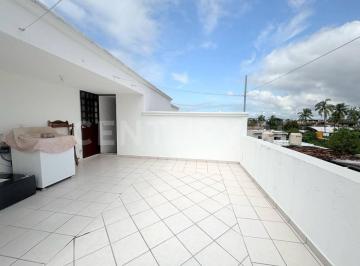 Casa · 317m² · 2 Recámaras · Casa Grande en Venta con Local Comercial