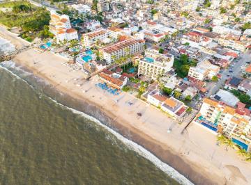 Casa de 4 habitaciones, Puerto Vallarta · Venta Casa Torres 428 m² en Puerto Vallarta