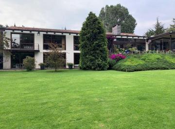 Casa · 784m² · 5 Recámaras · Casa en Fraccionamiento en Venta en Ex - Hacienda Jajalpa