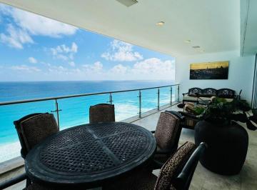 Departamento de 6 habitaciones, Benito Juárez · Departamento en Emerald, con Vista Al Mar y Laguna, Zona Hotelera, Cancún