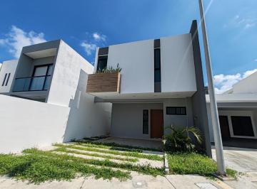 Casa · 158m² · 3 Recámaras · 2 Estacionamientos · Casa en Venta en Lomas de La Rioja Riviera Veracruzana Alvarado Veracruz