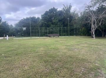 Terreno / Lote · 400m² · Terreno Regular en Privada Dentro del Yucatán Country Club en Mérida Yucatán