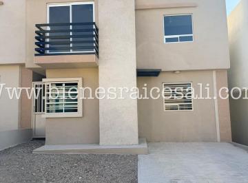 Casa · 160m² · 3 Recámaras · 2 Estacionamientos · Casa en Renta en Piedras Negras, Coahuila