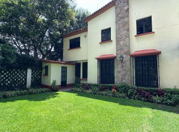 Casa en condominio · 500m² · 4 Recámaras · 6 Estacionamientos · Casa en Condominio en Venta en San Angel